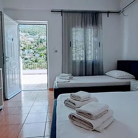 On The Rocks Bed & Breakfast