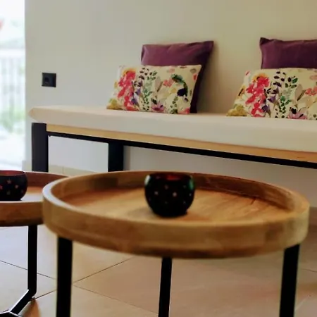 On The Rocks Oda ve Kahvaltı