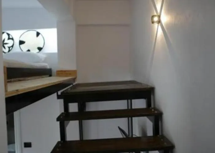 On The Rocks Bed & Breakfast